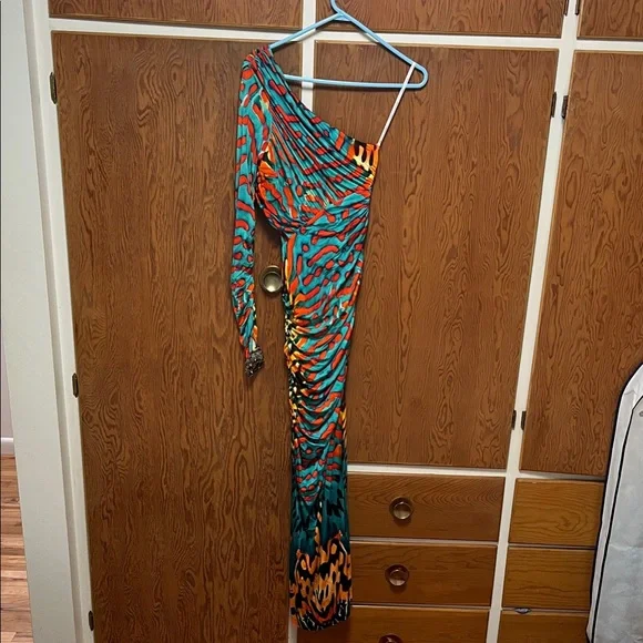 Camilla One-Shoulder Dress in Teal and Orange - Picture 4 of 4